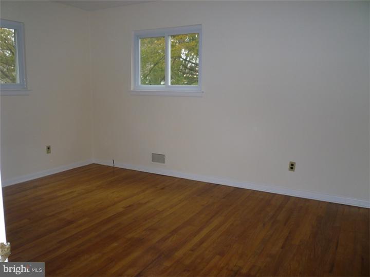 6 Maple Stream Road East Windsor, NJ 08520 - Photo 11 of 18 Master Bedroom