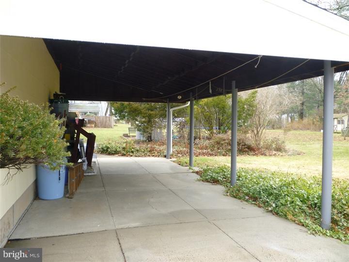 6 Maple Stream Road East Windsor, NJ 08520 - Photo 16 of 18 Patio