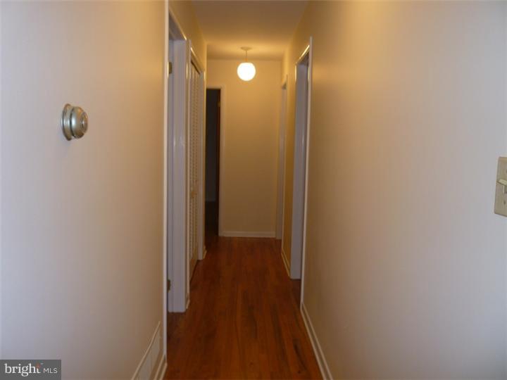 6 Maple Stream Road East Windsor, NJ 08520 - Photo 9 of 18 Hallway