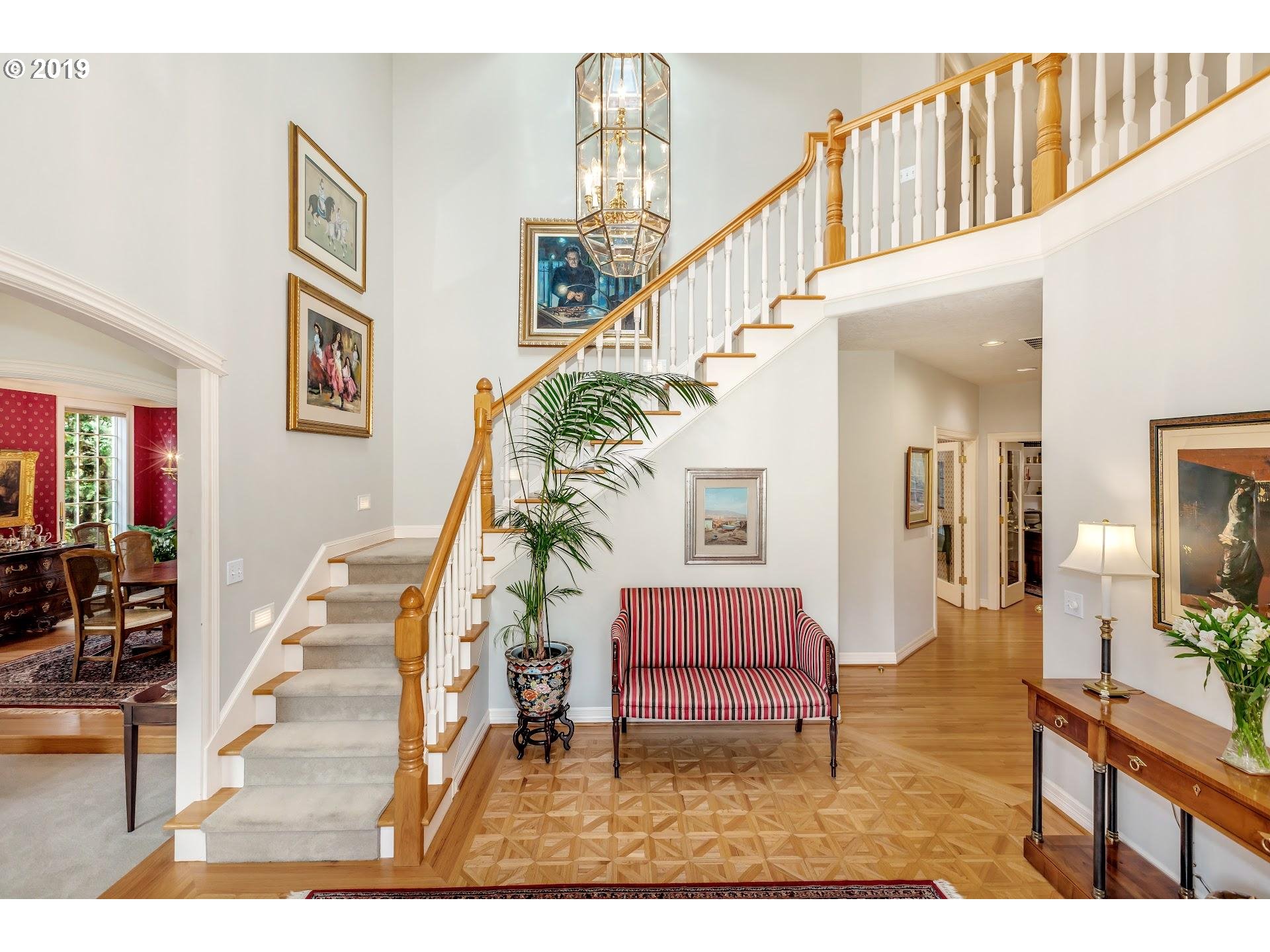 4405 Southwest Selling Court Portland, OR 97221 - Photo 3 of 28 Gallery Image 3