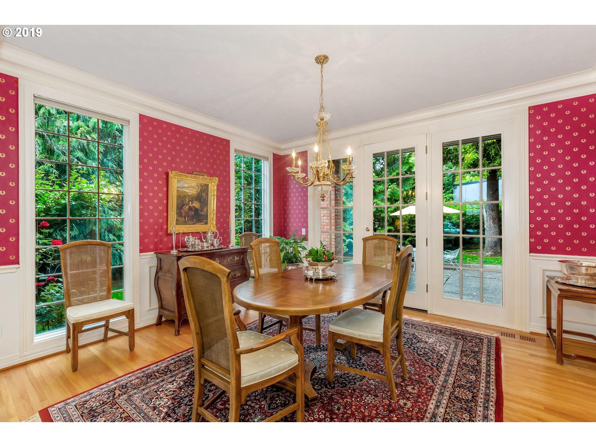 4405 Southwest Selling Court Portland, OR 97221 - Photo 7 of 28 Gallery Image 7