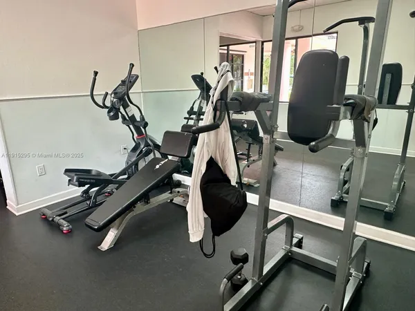 $2,750 | 9712 Hammocks Boulevard, Unit 20130, Miami, FL 33196