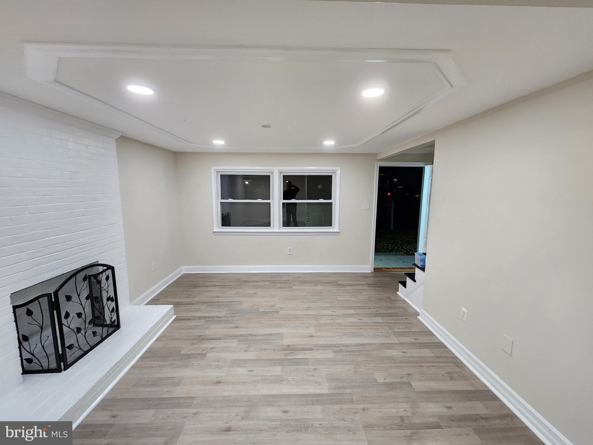 13312 Haddock Road Woodbridge, VA 22193 - Photo 3 of 54 Gallery Image 3