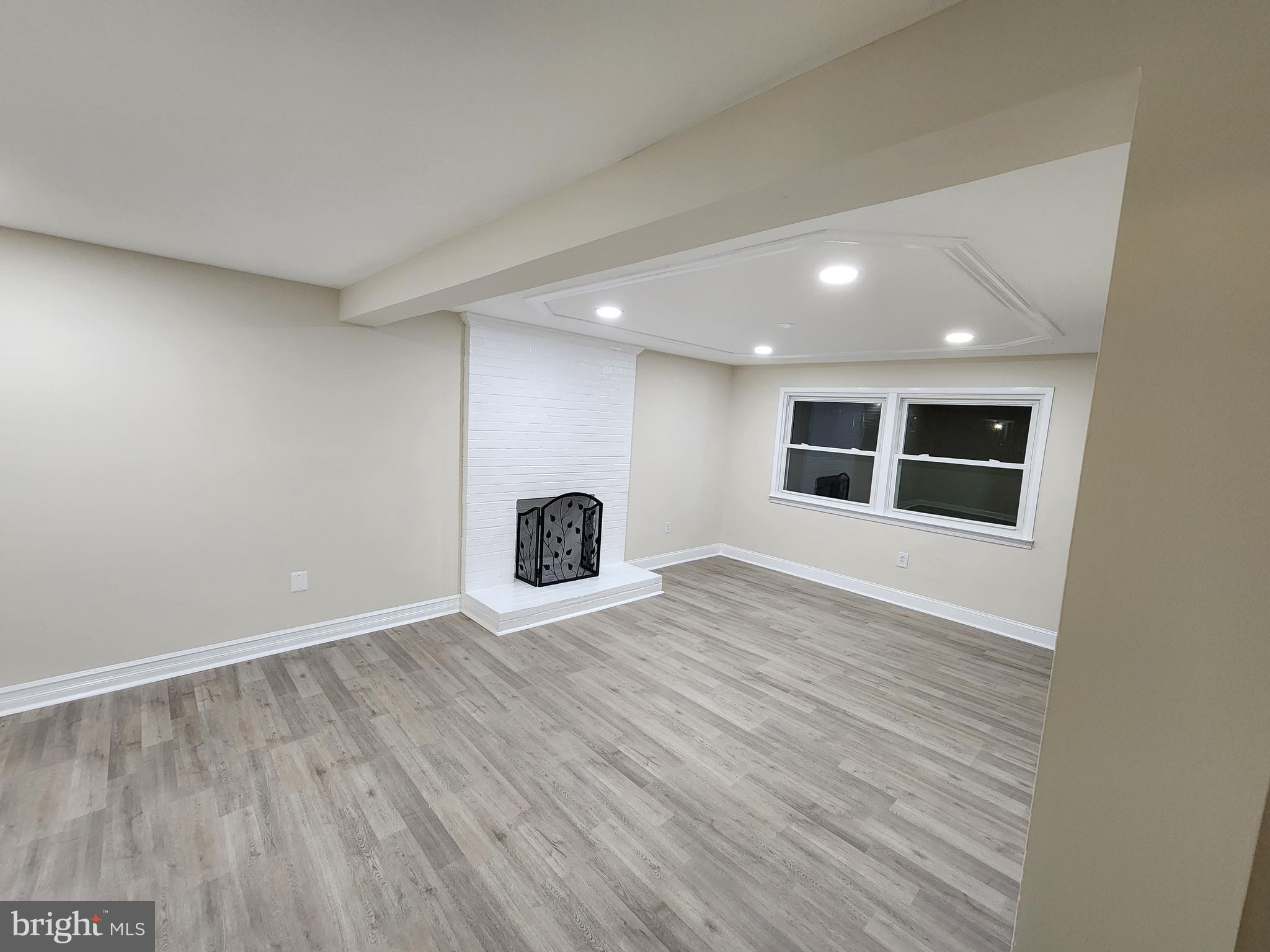 13312 Haddock Road Woodbridge, VA 22193 - Photo 4 of 54 Gallery Image 4
