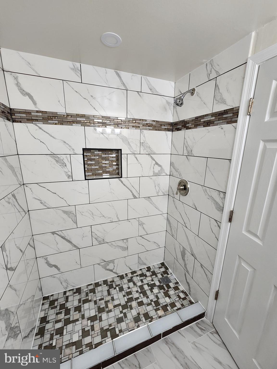 13312 Haddock Road Woodbridge, VA 22193 - Photo 8 of 54 Gallery Image 8