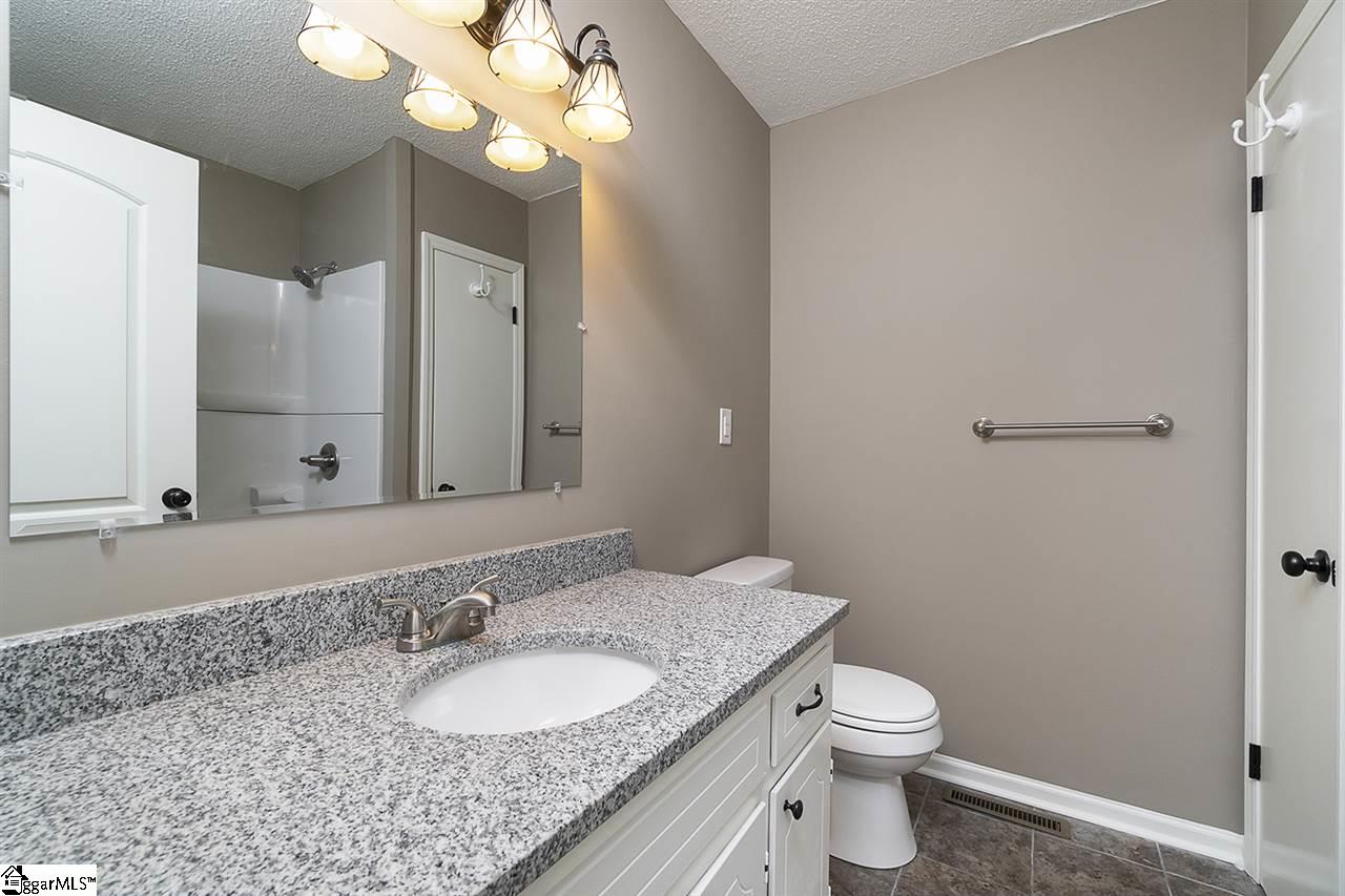 122 Botany Slopes Road Piedmont, SC 29673 - Photo 20 of 35 Gallery Image 20