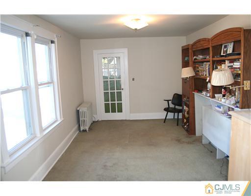 198 Rutgers Street New Brunswick, NJ 08901 - Photo 7 of 12 Gallery Image 7