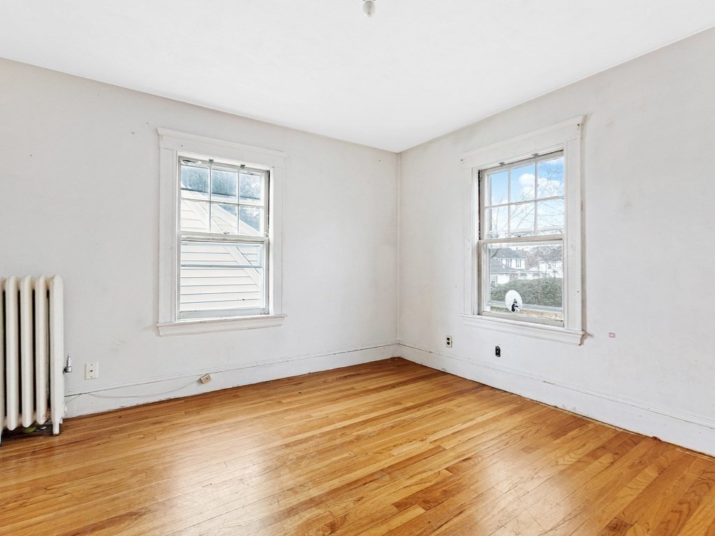 16 Brigham Road Waltham, MA 02453 - Photo 14 of 35 Gallery Image 14