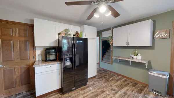 $185,000 | 232 1st Avenue Southwest, Spring Grove, MN 55974