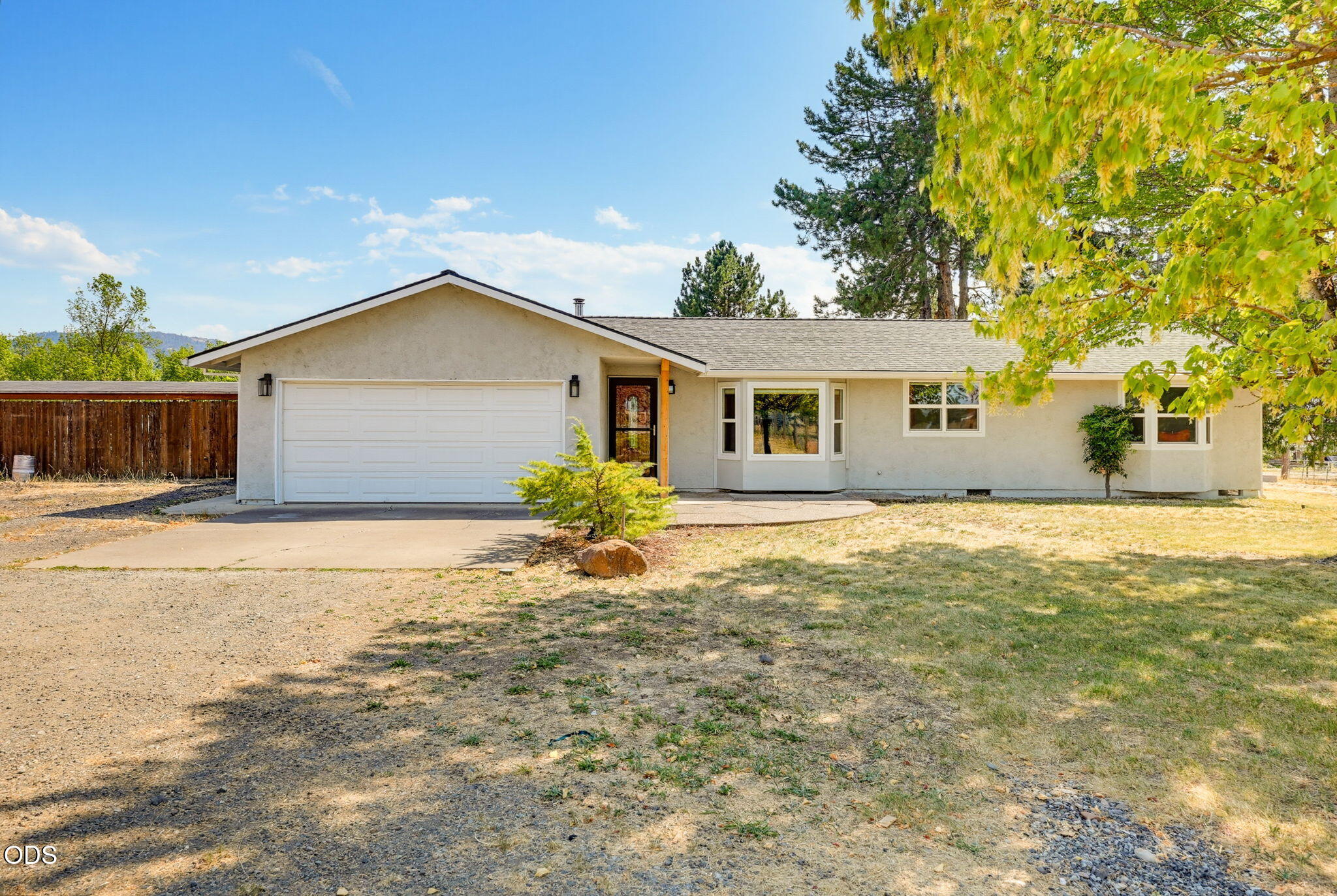 3626 Corey Road Medford, OR 97502 - Photo 1 of 63 Gallery Image 1