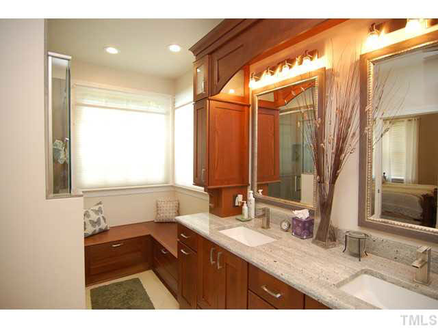 3804 La Costa Way Raleigh, NC 27610 - Photo 11 of 25 Gallery Image 11