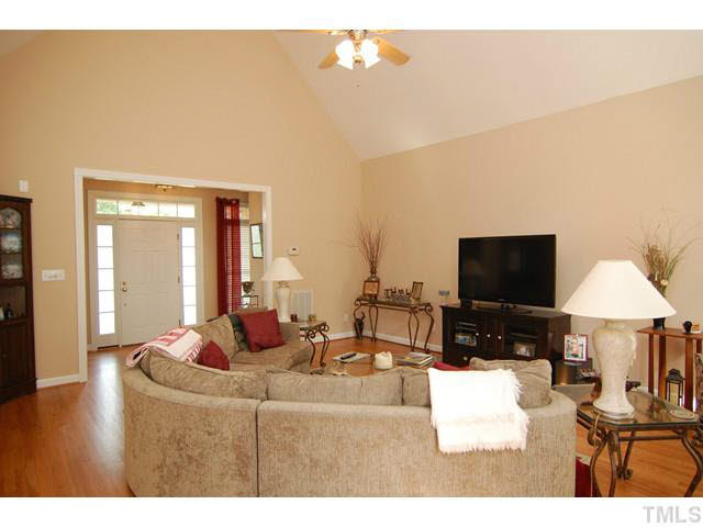 3804 La Costa Way Raleigh, NC 27610 - Photo 3 of 25 Gallery Image 3