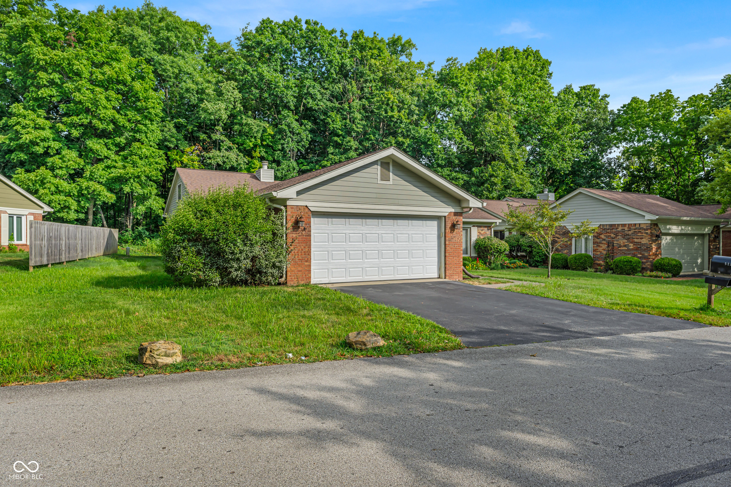 5228 Greenwillow Road Indianapolis, IN 46226 - Photo 45 of 48