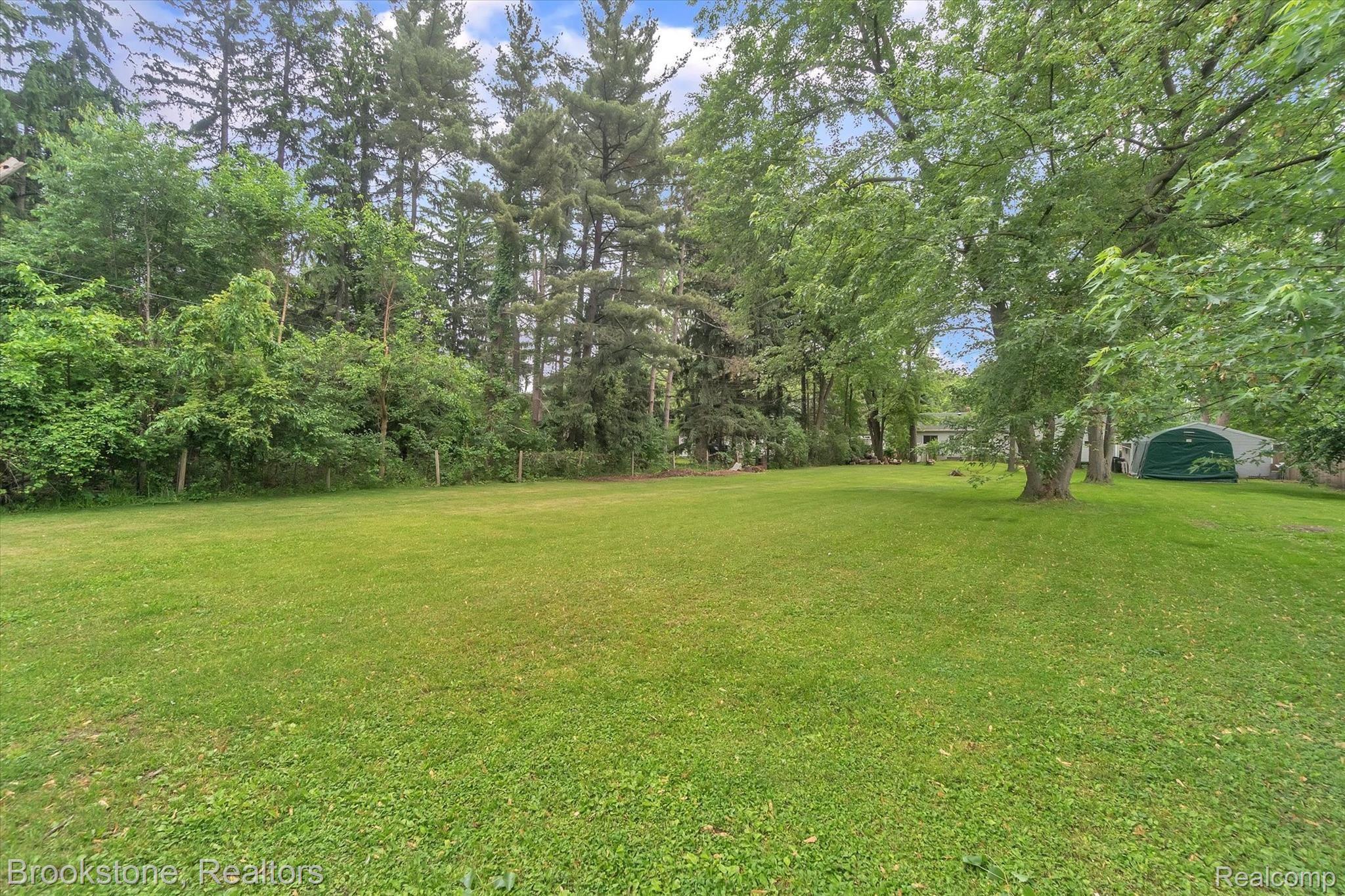 3740 John R Road Rochester, MI 48307 - Photo 31 of 33 31-3740-John-R-Rd-WindowStill-Real-Estate-Photography-31.jpg