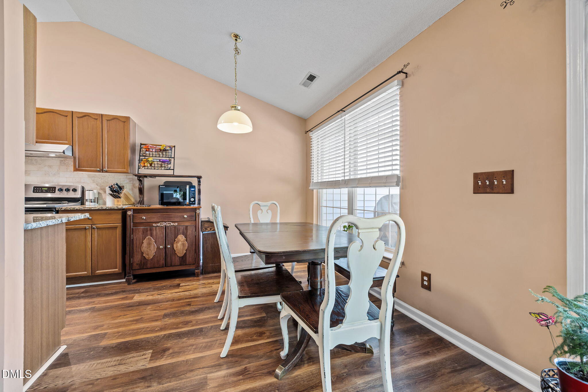 5209 Fieldwood Court Raleigh, NC 27616 - Photo 13 of 32 12-web-or-mls-IMG_5668