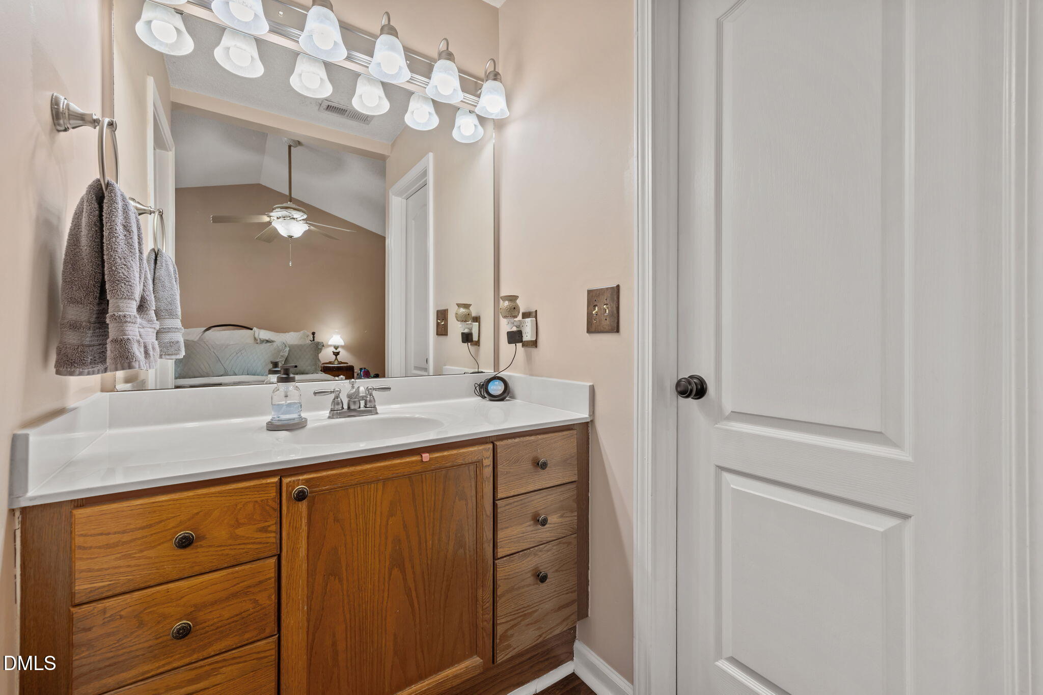 5209 Fieldwood Court Raleigh, NC 27616 - Photo 17 of 32 32-web-or-mls-IMG_5734