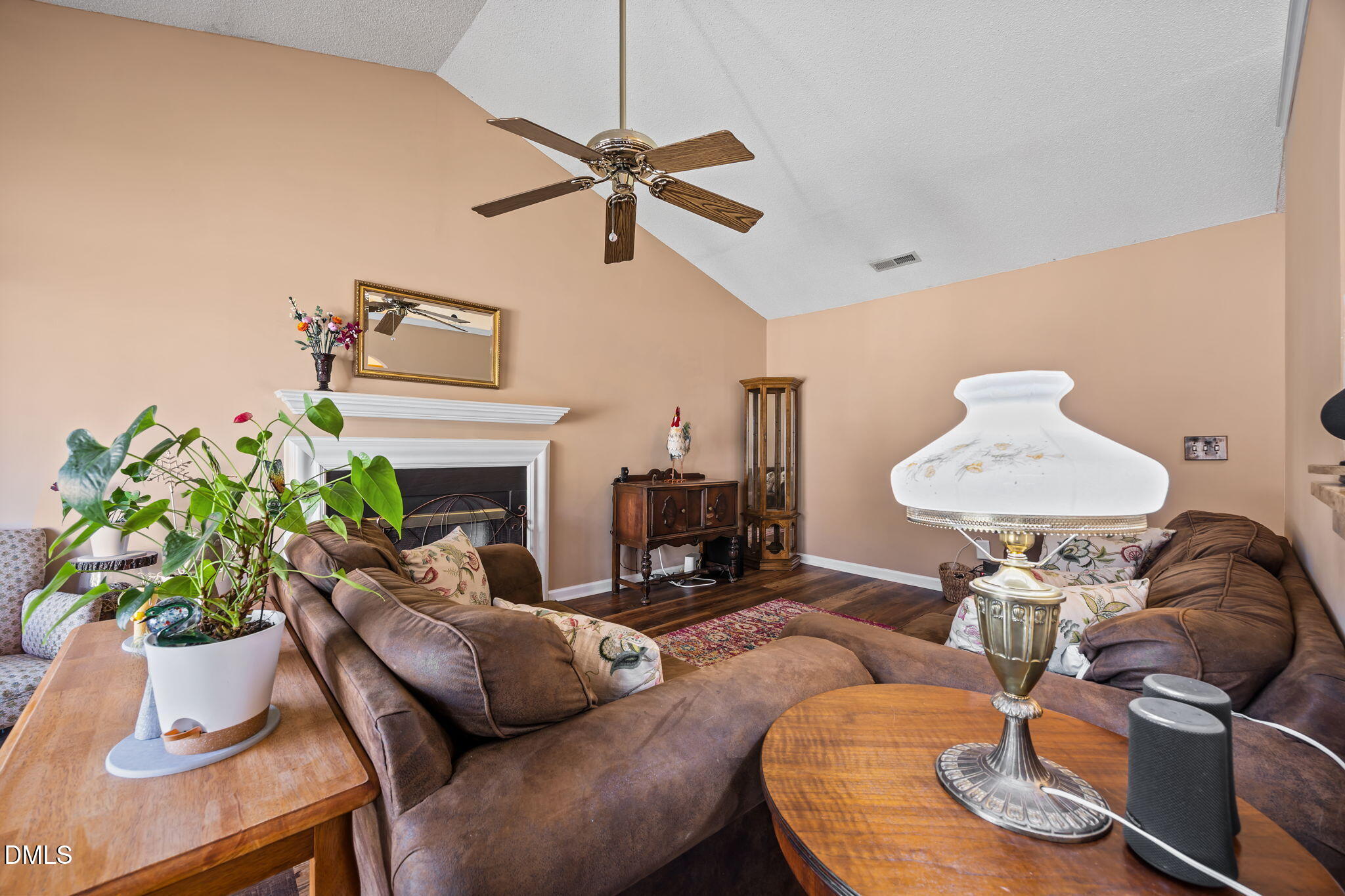 5209 Fieldwood Court Raleigh, NC 27616 - Photo 6 of 32 21-web-or-mls-IMG_5698