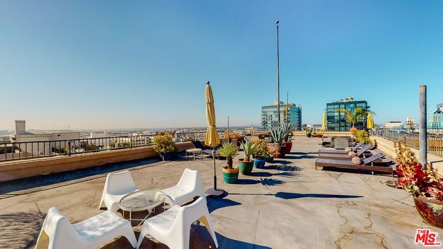 $429,000 | 215 West 7th Street, Unit 307, Los Angeles, CA 90014