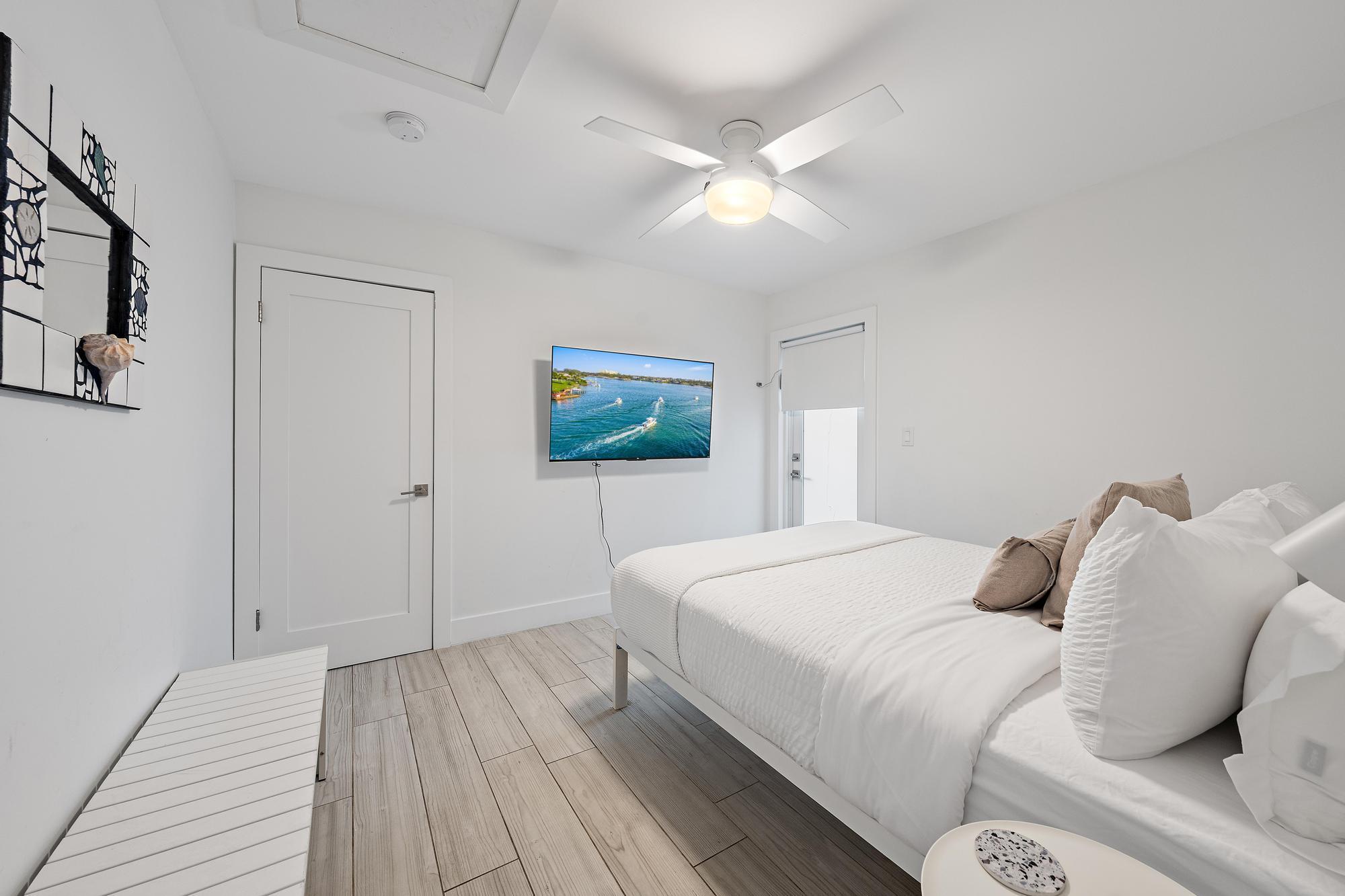 570 Dover Road Tequesta, FL 33469 - Photo 19 of 45 Bedroom