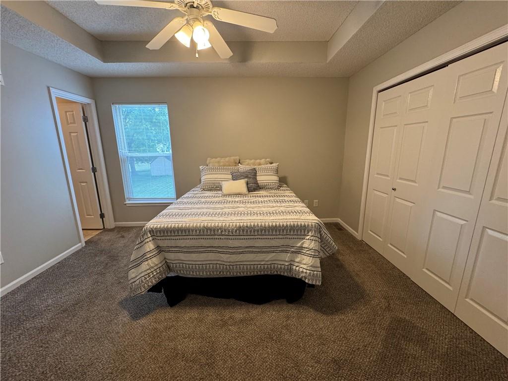 411 North Queen Ridge Avenue Independence, MO 64056 - Photo 21 of 44