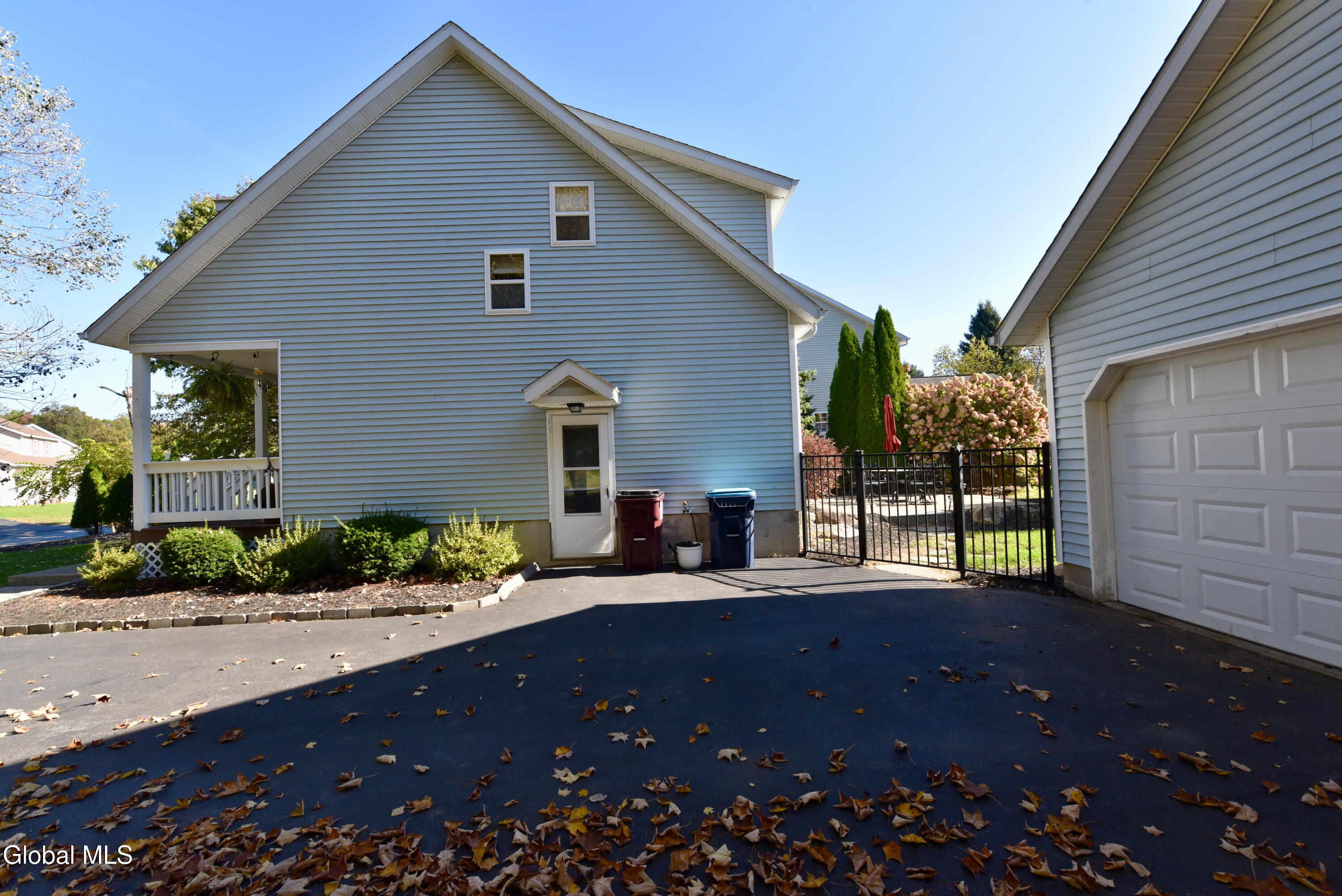 10 New Kent Road Wilton, NY 12831 - Photo 36 of 37 10NewKentSideDrivewayGarage