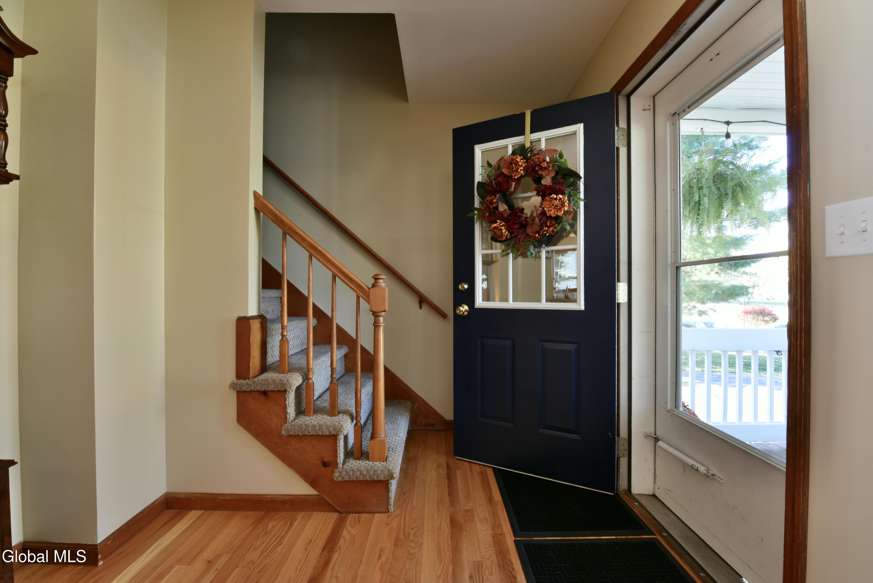 10 New Kent Road Wilton, NY 12831 - Photo 4 of 37 10NewKentFrontDoorStairs