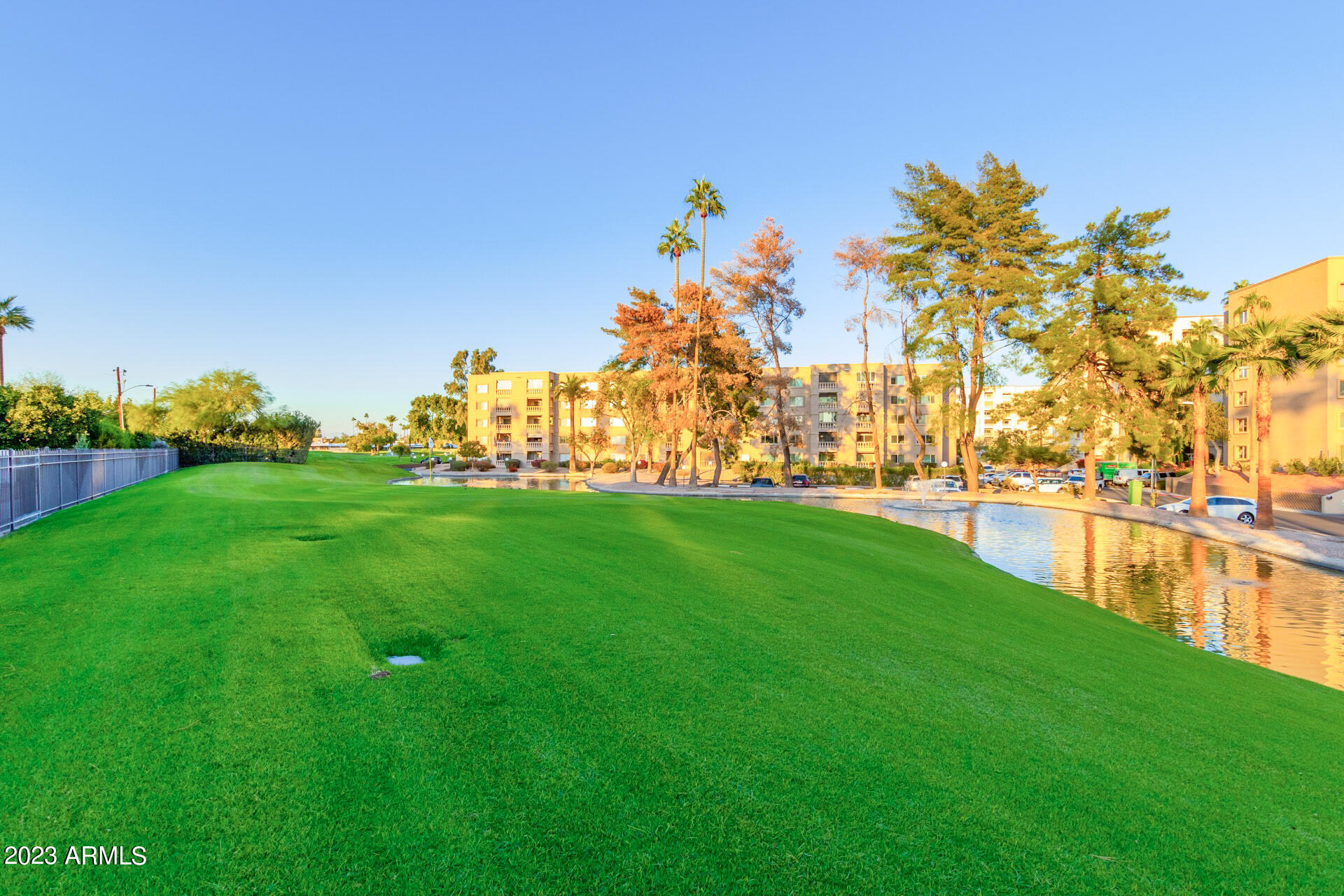 7830 East Camelback Road, Unit 601 Scottsdale, AZ 85251 - Photo 27 of 34 32 - Camelback