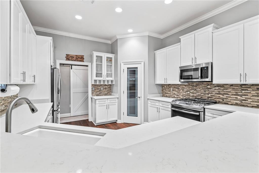 684 Deciduous Loop Madisonville, LA 70447 - Photo 8 of 37 Gallery Image 8