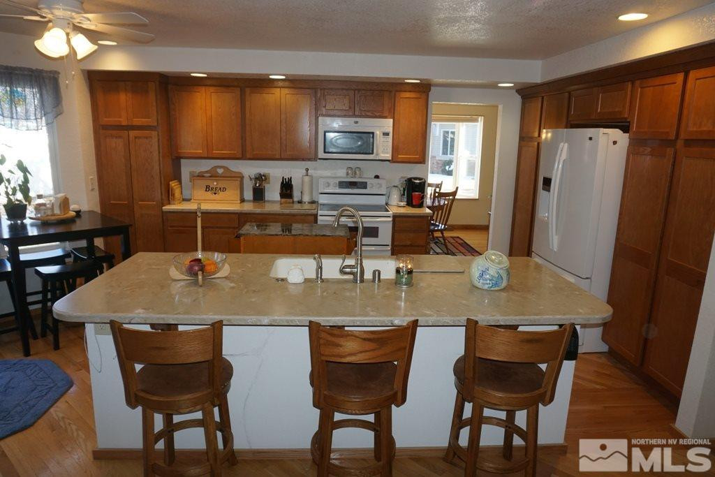 833 Blue Falls Place Reno, NV 89511 - Photo 12 of 25 Photo 12