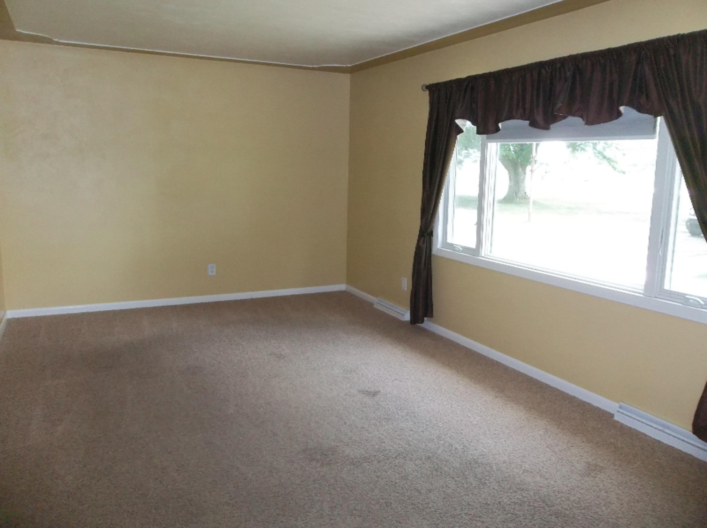 68400 Lutz Road White Pigeon, MI 49099 - Photo 2 of 17 100_1374