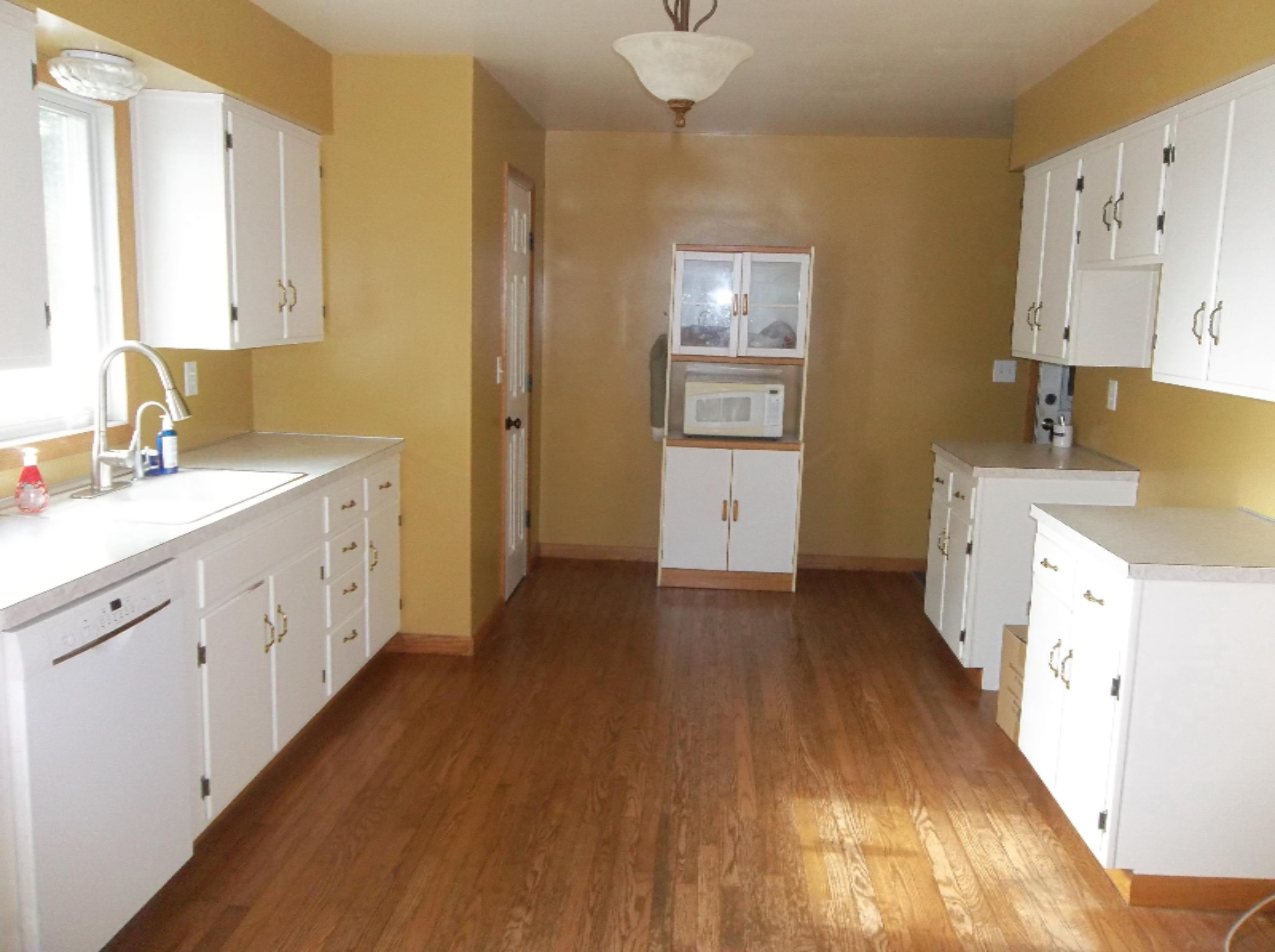 68400 Lutz Road White Pigeon, MI 49099 - Photo 4 of 17 100_1429