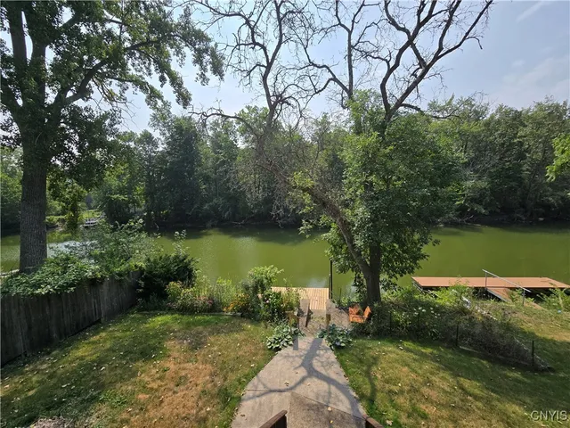 $379,000 | 1090 Morgan Road, Lysander, NY 13112