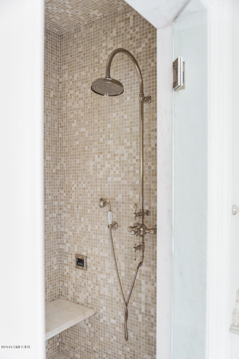 30 Club Road Riverside, CT 06878 - Photo 32 of 53 a bathroom with a shower