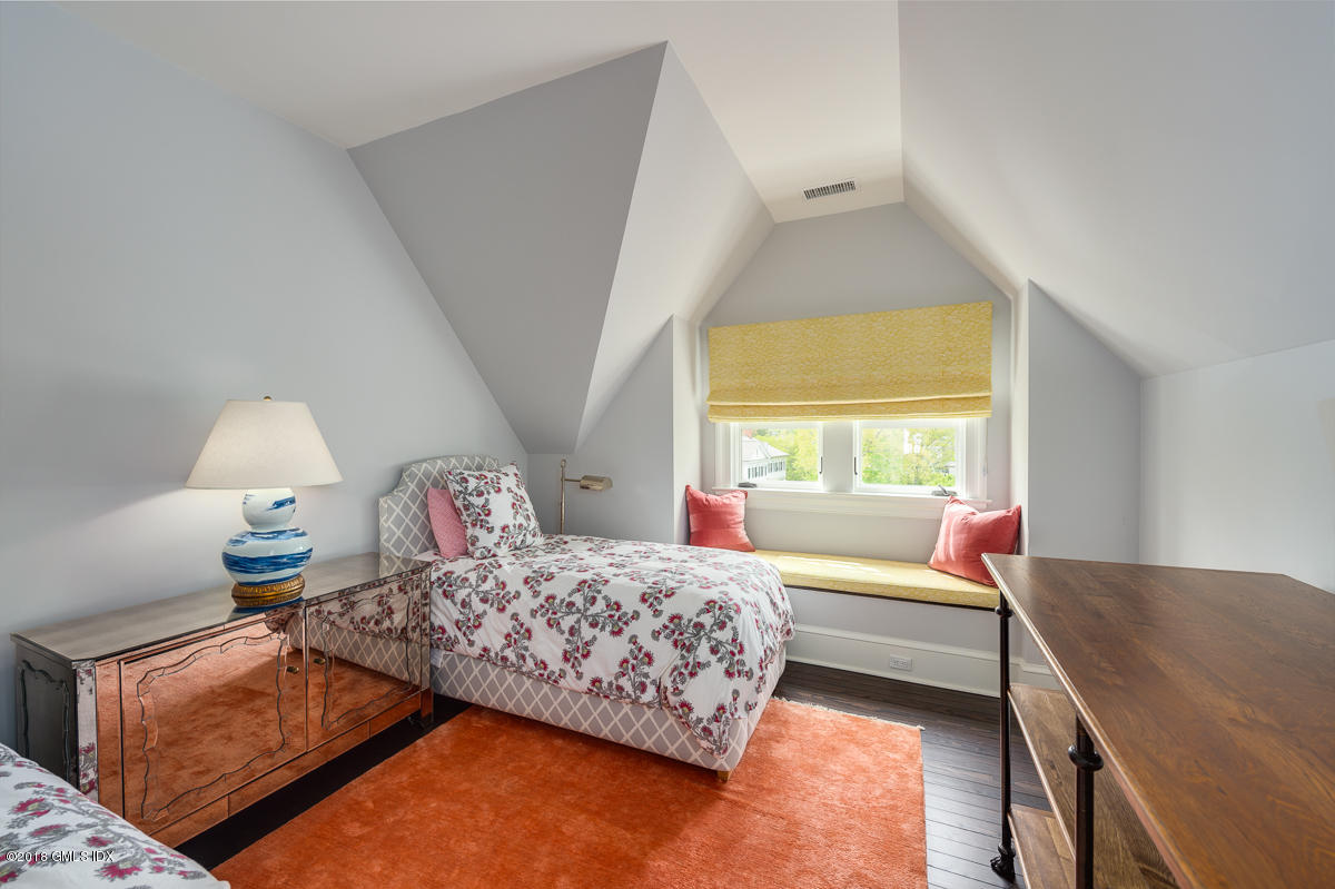 30 Club Road Riverside, CT 06878 - Photo 41 of 53 a bedroom with a bed and a window