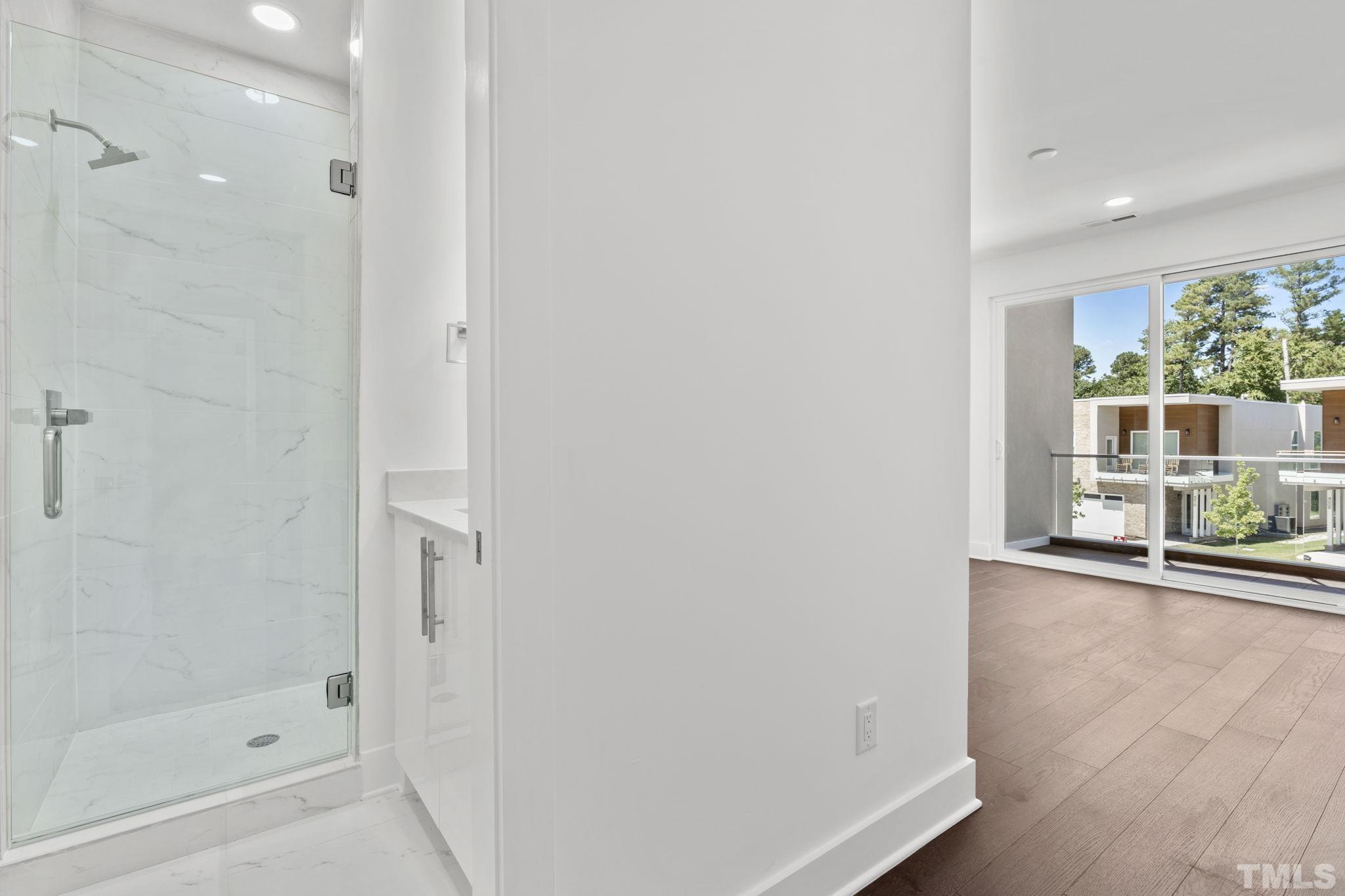 4005 Southpoint Lndg Way Durham, NC 27707 - Photo 25 of 45