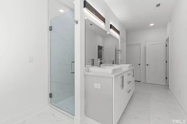 $3,200 | 4005 Southpoint Lndg Way, Durham, NC 27707