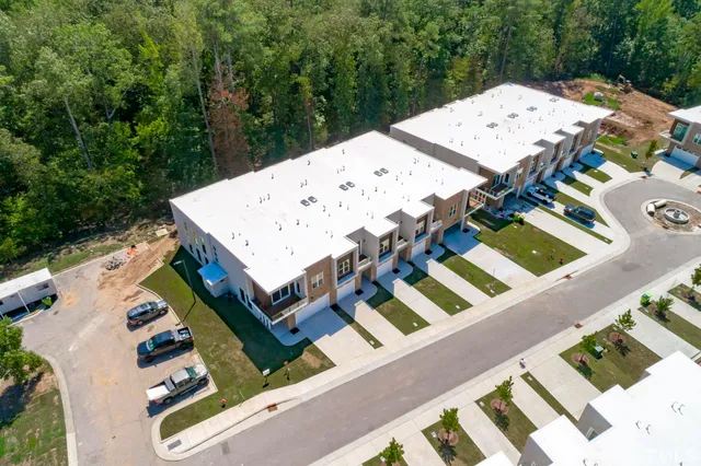 $3,200 | 4005 Southpoint Lndg Way, Durham, NC 27707