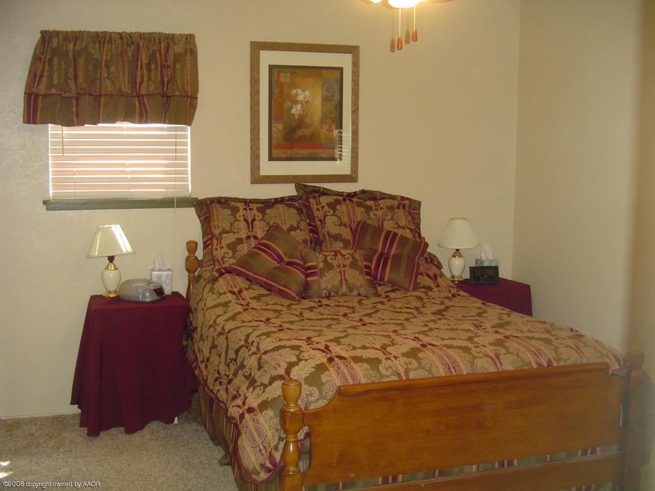 5311 Parker Street Amarillo, TX 79110 - Photo 6 of 10 Master Bedroom