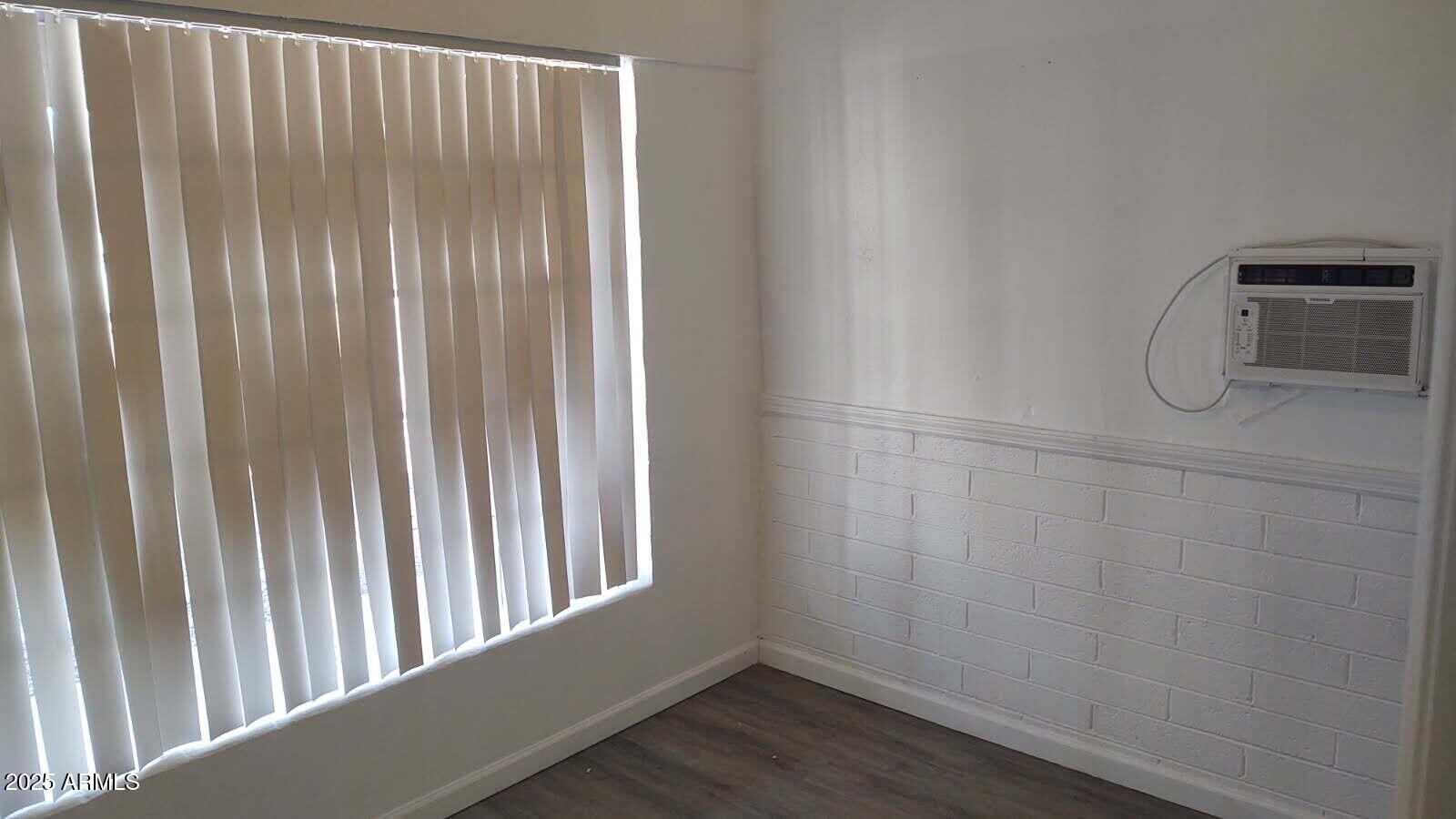 1629 East Pinchot Avenue Phoenix, AZ 85016 - Photo 9 of 9 a view of a small space