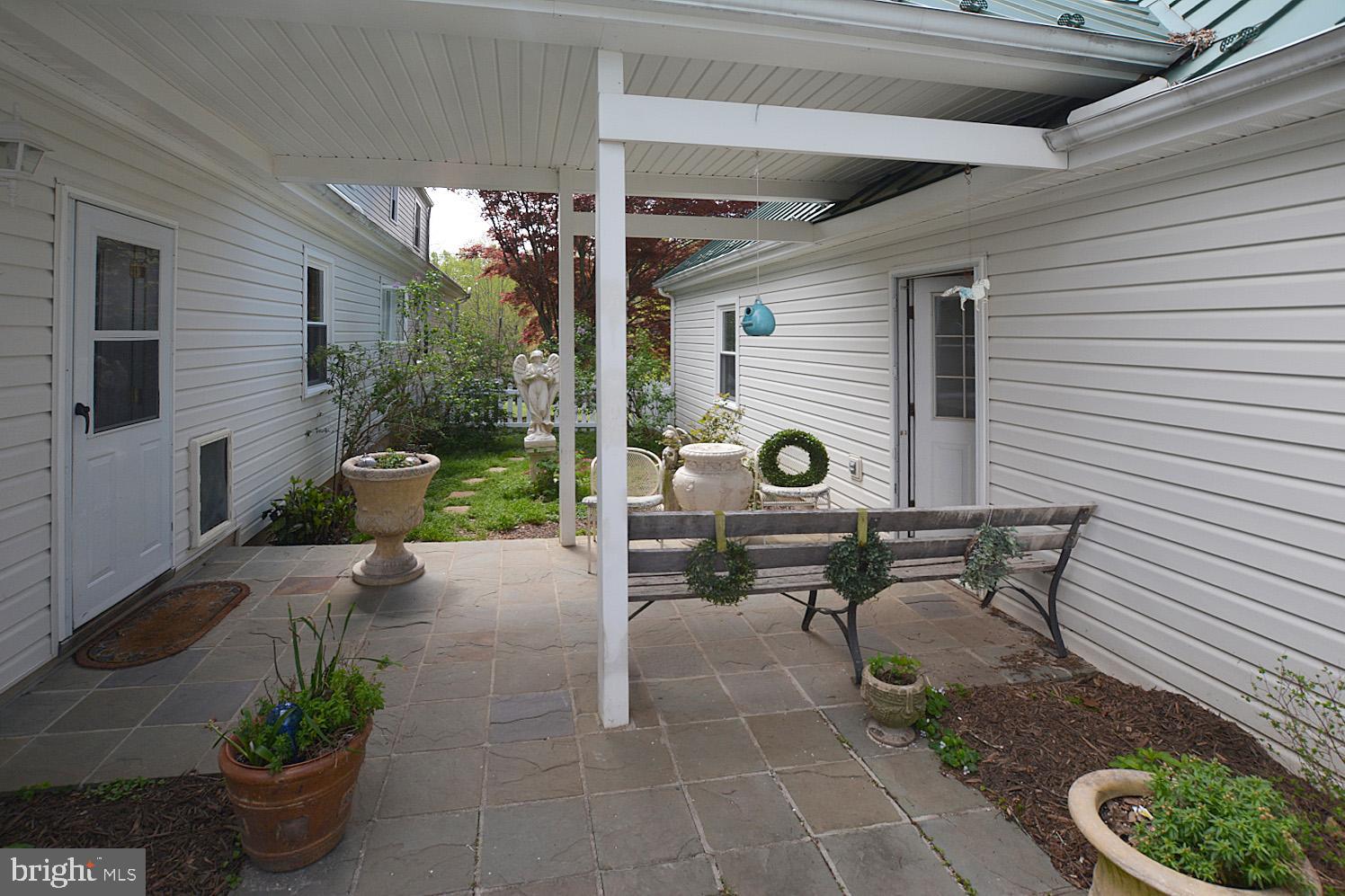 7962 Leeds Manor Road Marshall, VA 20115 - Photo 34 of 48 Gallery Image 34