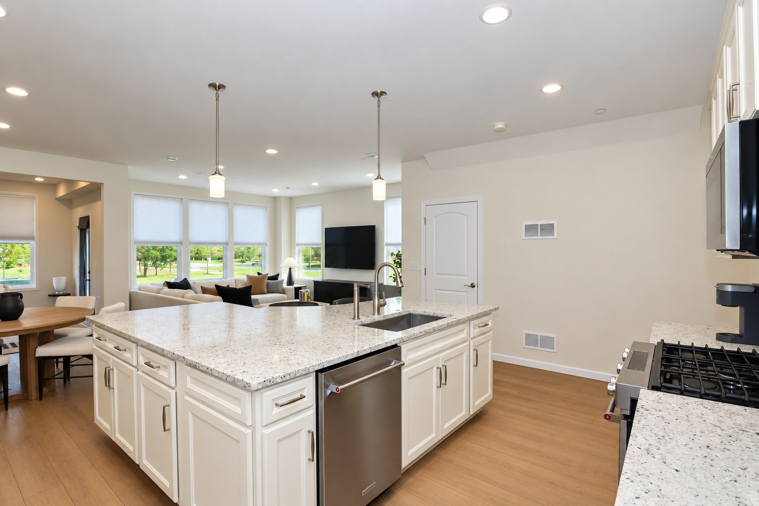 8 Weirich Way Batavia, IL 60510 - Photo 9 of 26 Gallery Image 9