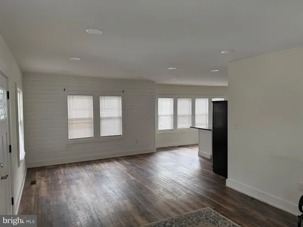$274,900 | 132 Walnut Street, Westville, NJ 08093