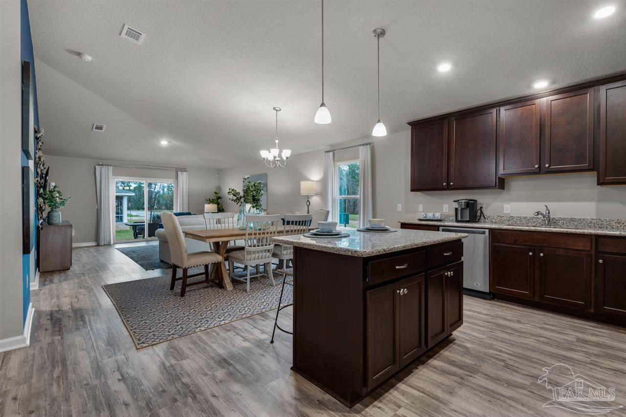 8946 Skip Stone Road Milton, FL 32583 - Photo 3 of 29 Gallery Image 3