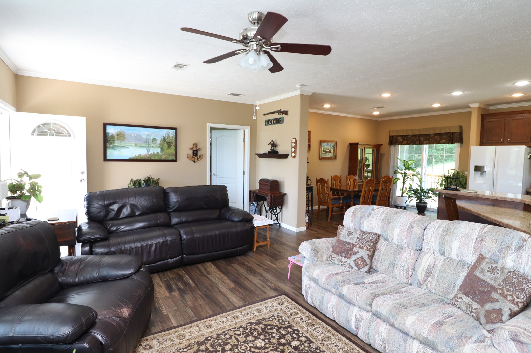 665 Honeysuckle Lane Road Bethpage, TN 37022 - Photo 2 of 58 Gallery Image 2