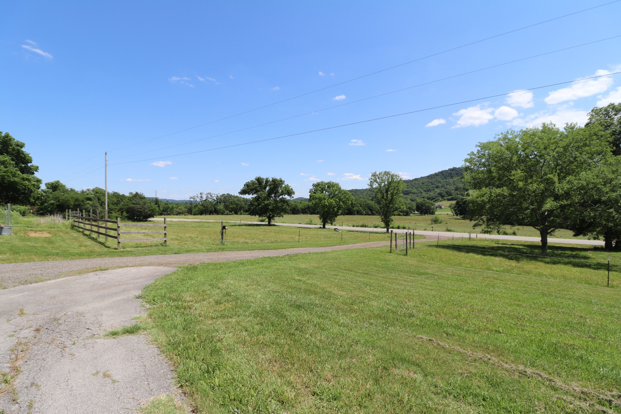 665 Honeysuckle Lane Road Bethpage, TN 37022 - Photo 37 of 58 Gallery Image 37