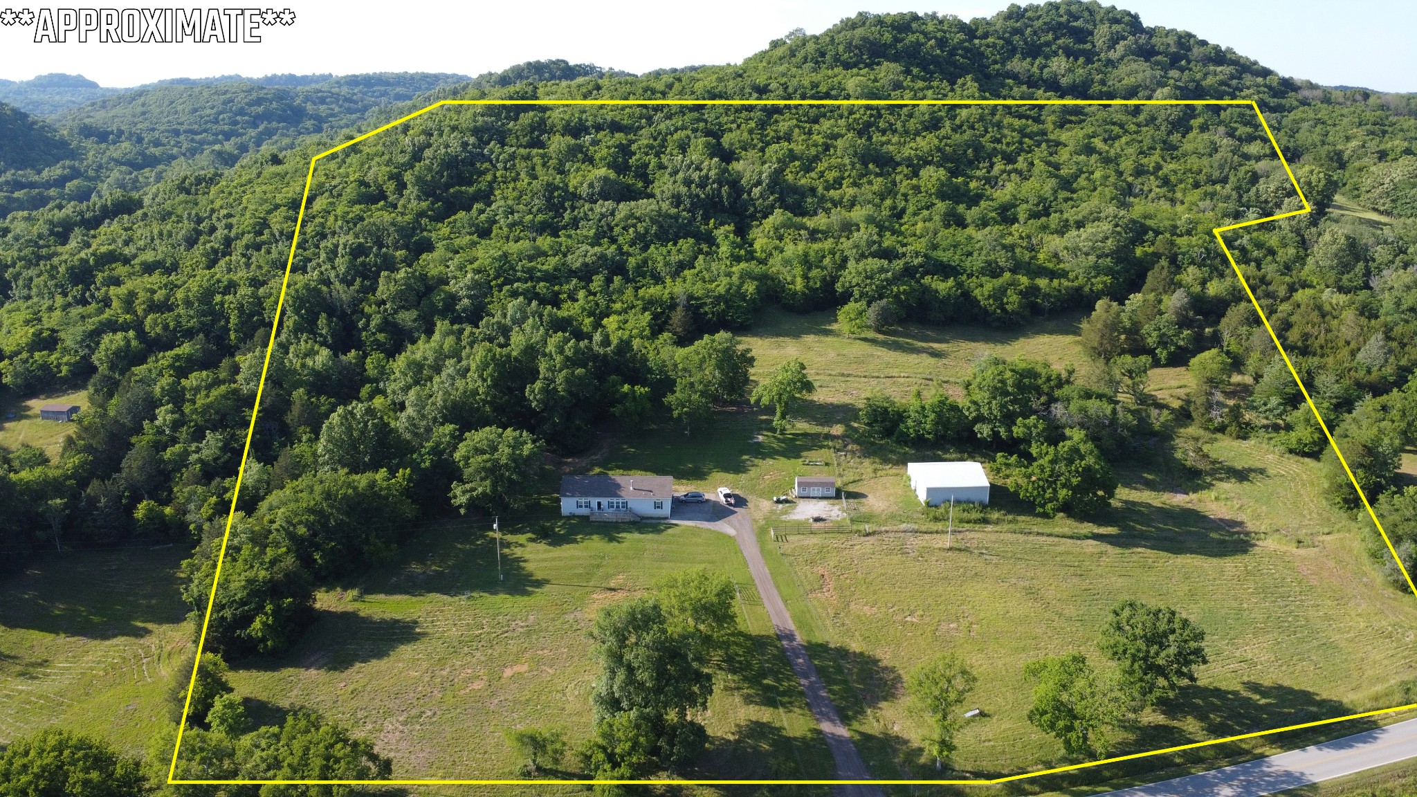 665 Honeysuckle Lane Road Bethpage, TN 37022 - Photo 51 of 58 Gallery Image 51