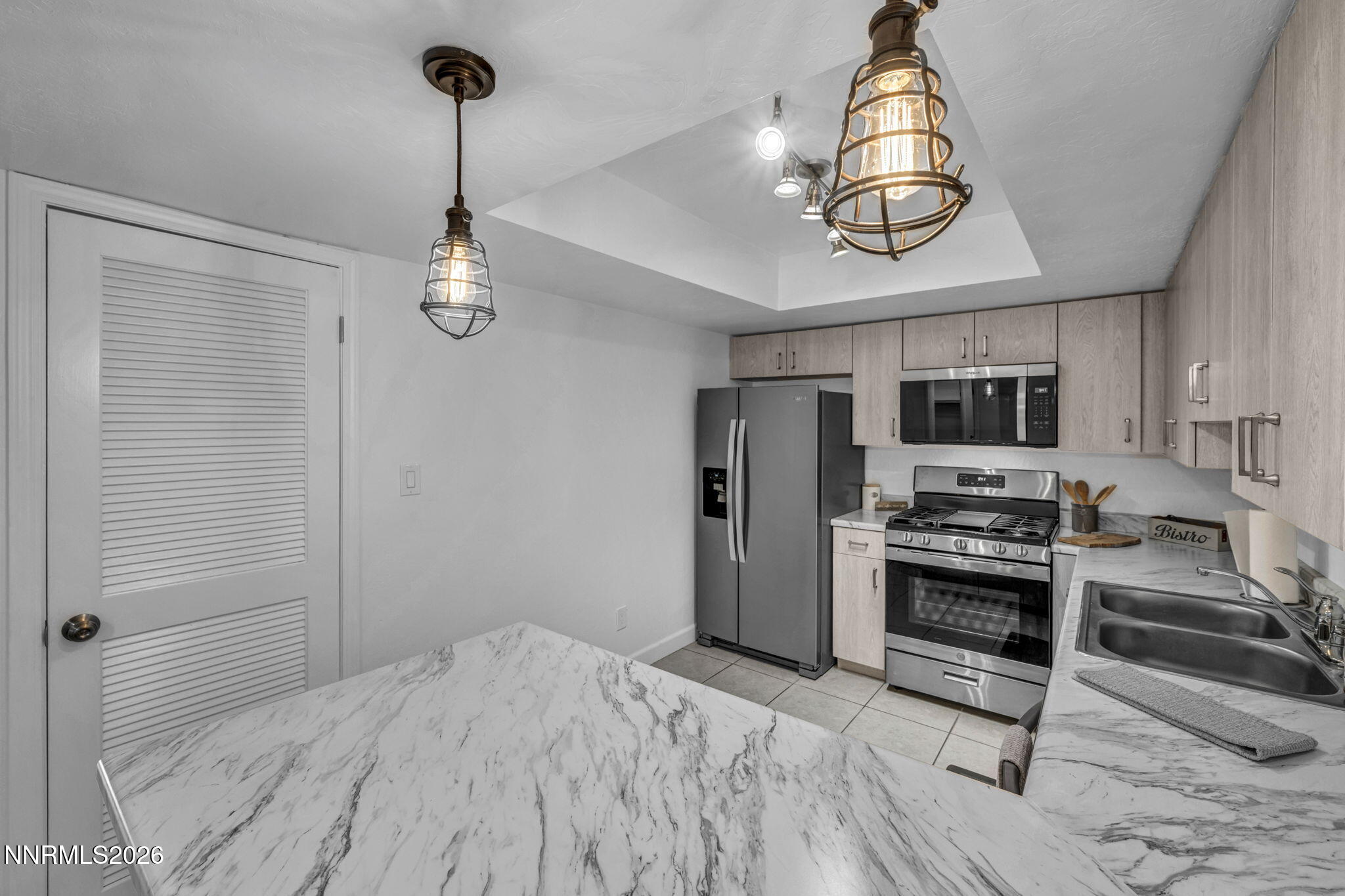 2300 Dickerson Road, Unit 11 Reno, NV 89503 - Photo 3 of 38 42-web-or-mls-2300-dickerson-rd-11
