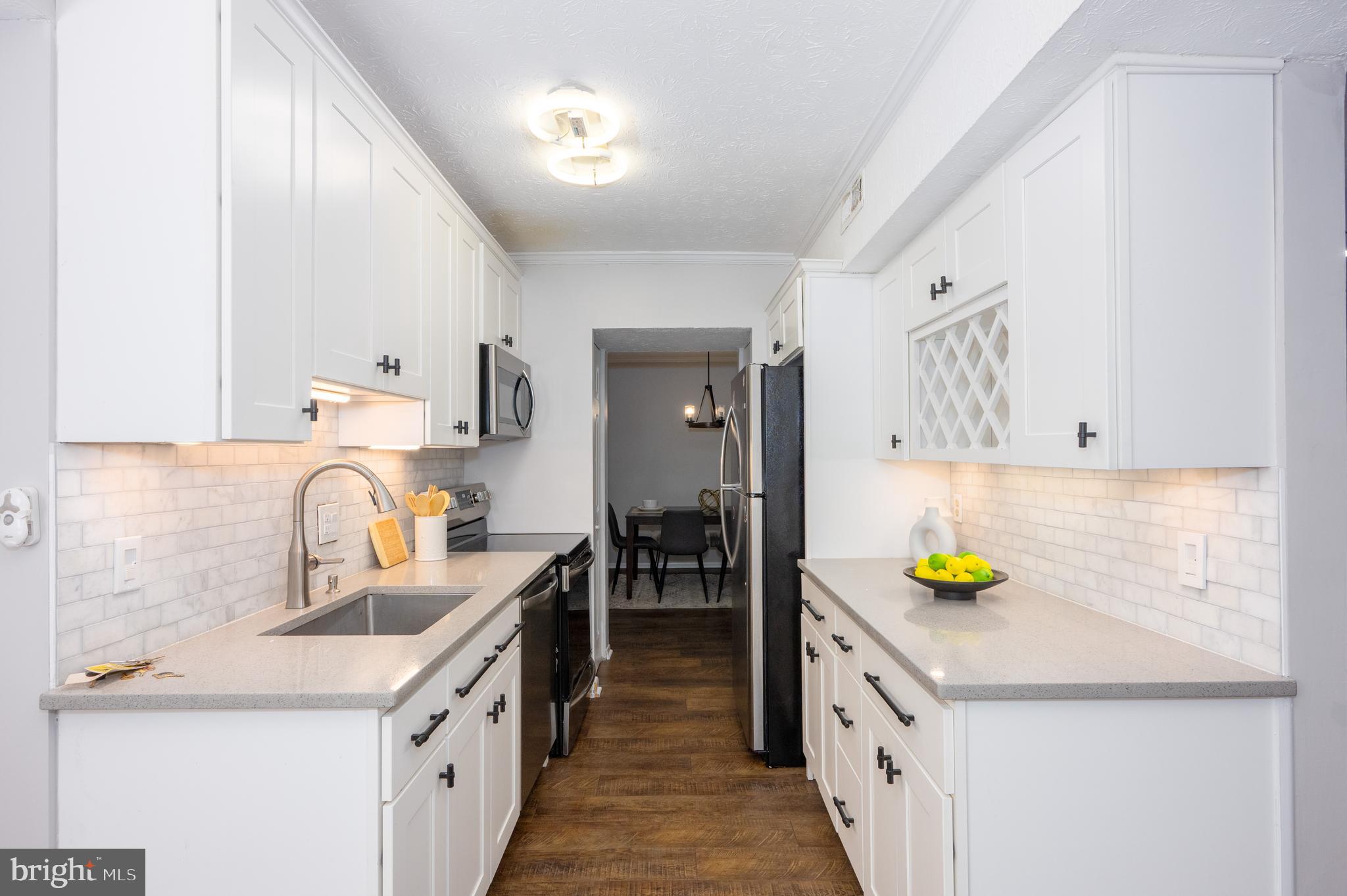 8007 Mandan Road, Unit 615 Greenbelt, MD 20770 - Photo 8 of 20 Quartz Counter-tops