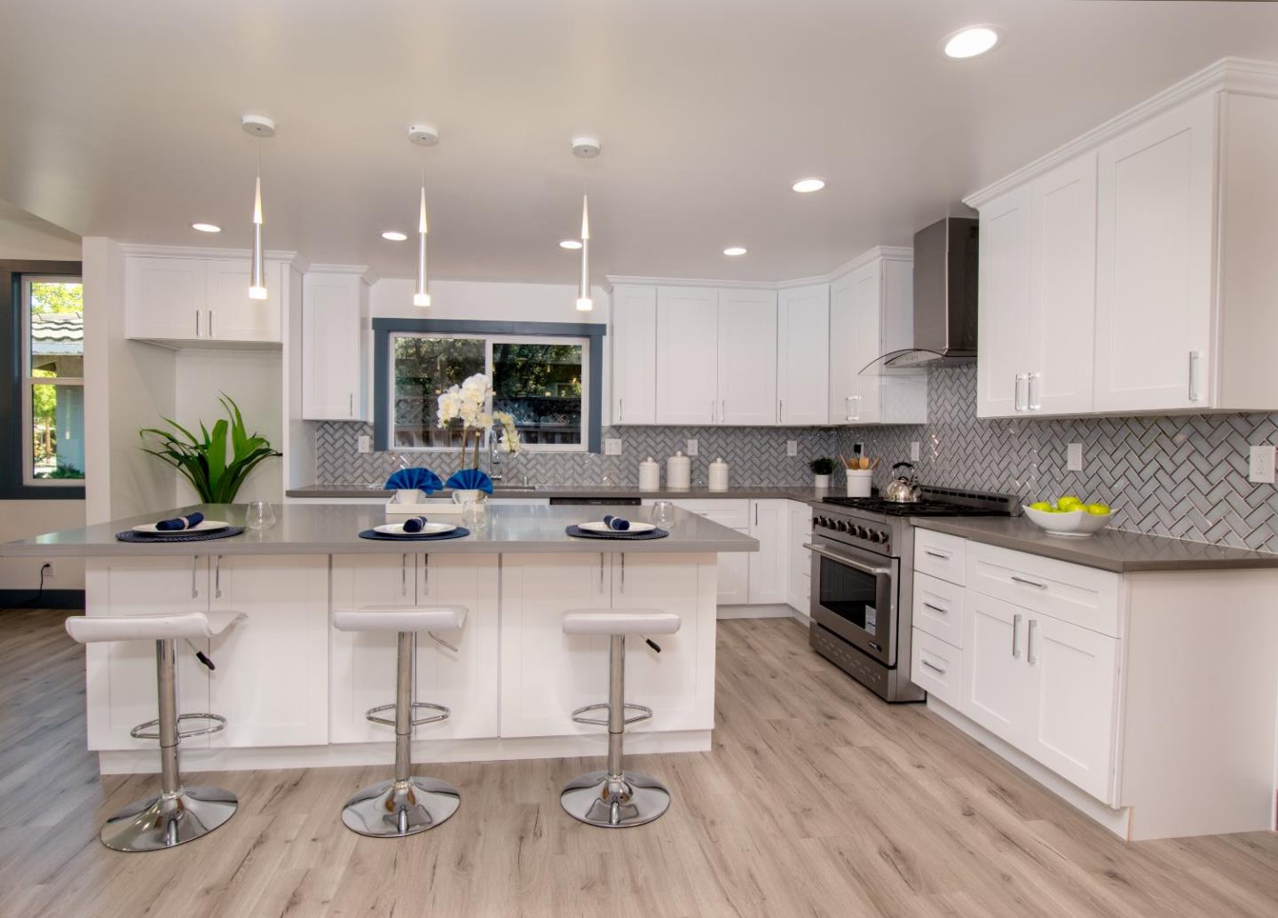 4660 Williams Road San Jose, CA 95129 - Photo 8 of 25 Gallery Image 8