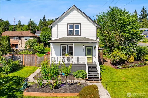 $695,000 | 5502 South 2nd Avenue, Everett, WA 98203